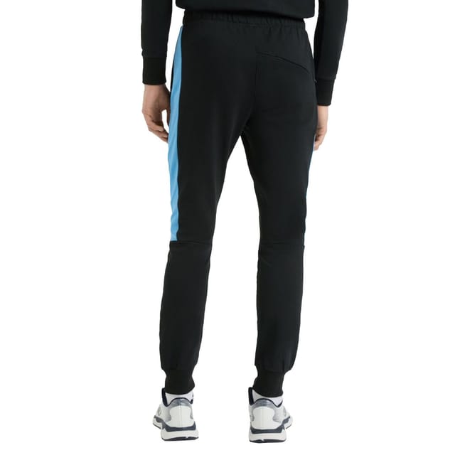 Umbro Umbro Men's Terrace Jogging Bottoms in True Black - 2