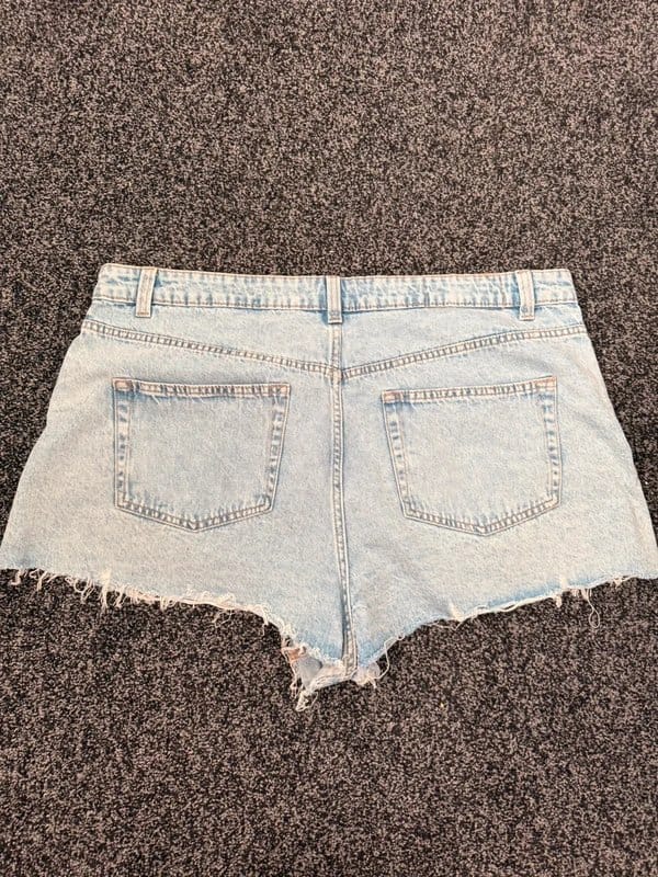 ASOS Design ASOS curve denim shorts UK 20 - 1