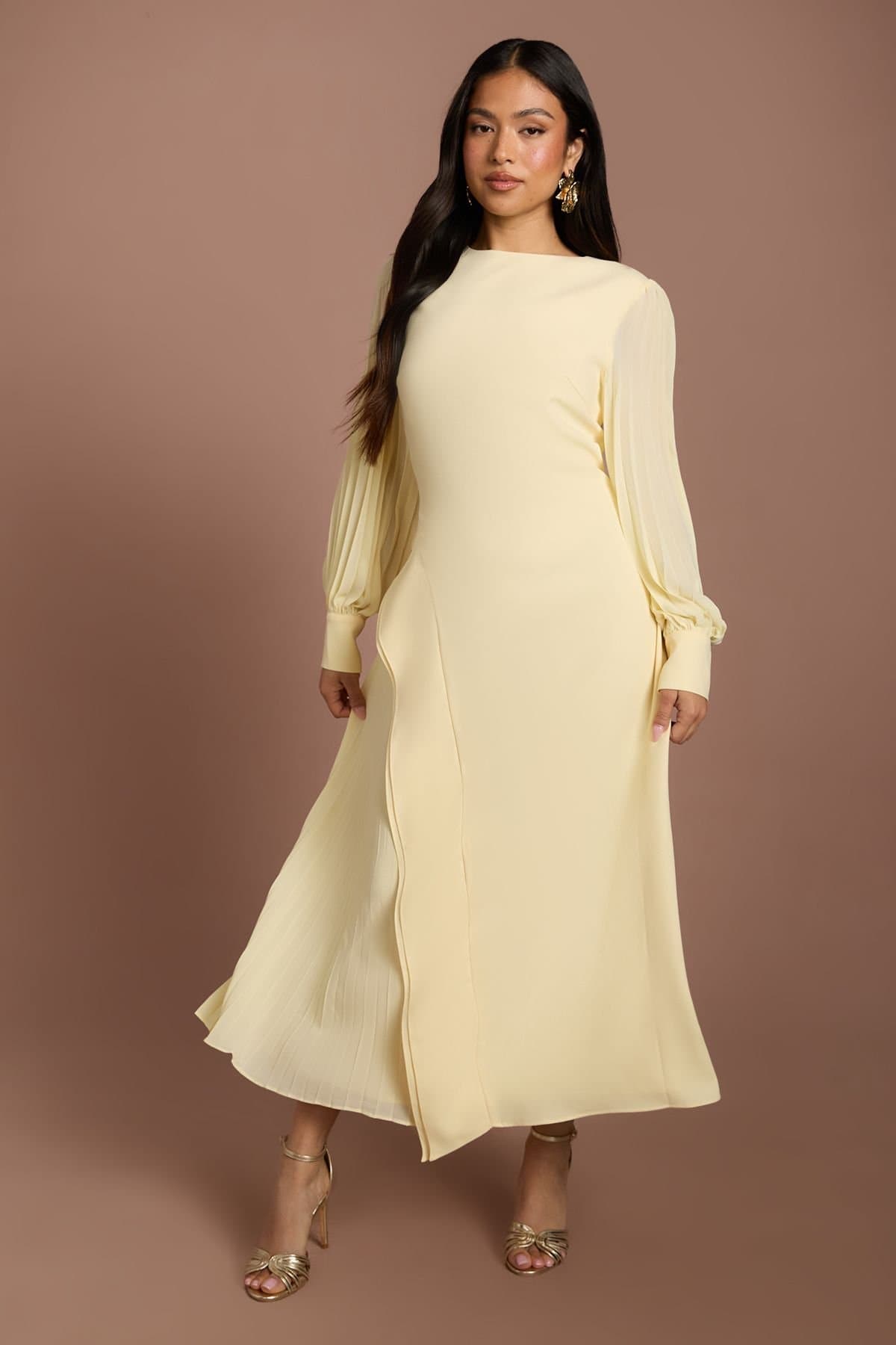 Coast Coast Women's Petite Long Sleeve Pleated Crepe Midaxi Dress in Lemon