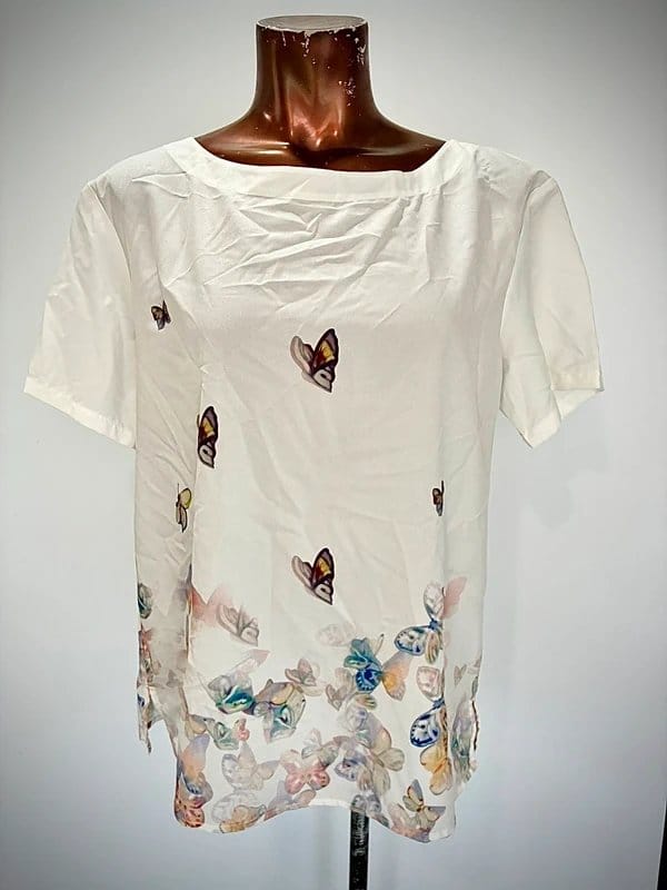Tendency White Butterfly Print Short Sleeve Blouse - Size M