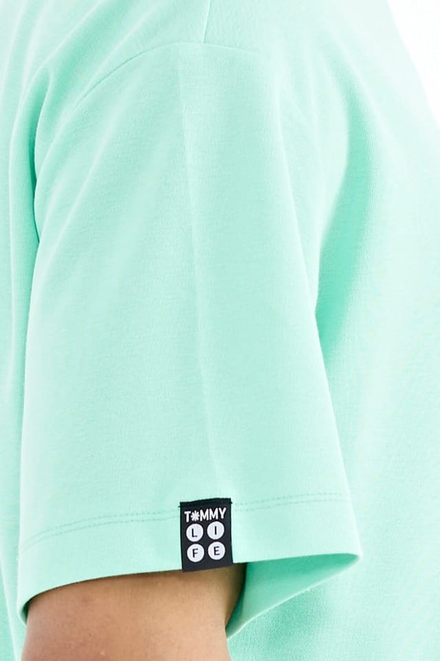 Tommy Life Tommy Life Men's Oversized Cotton-Blend Crew Neck T-Shirt With Patch in Mint - 3