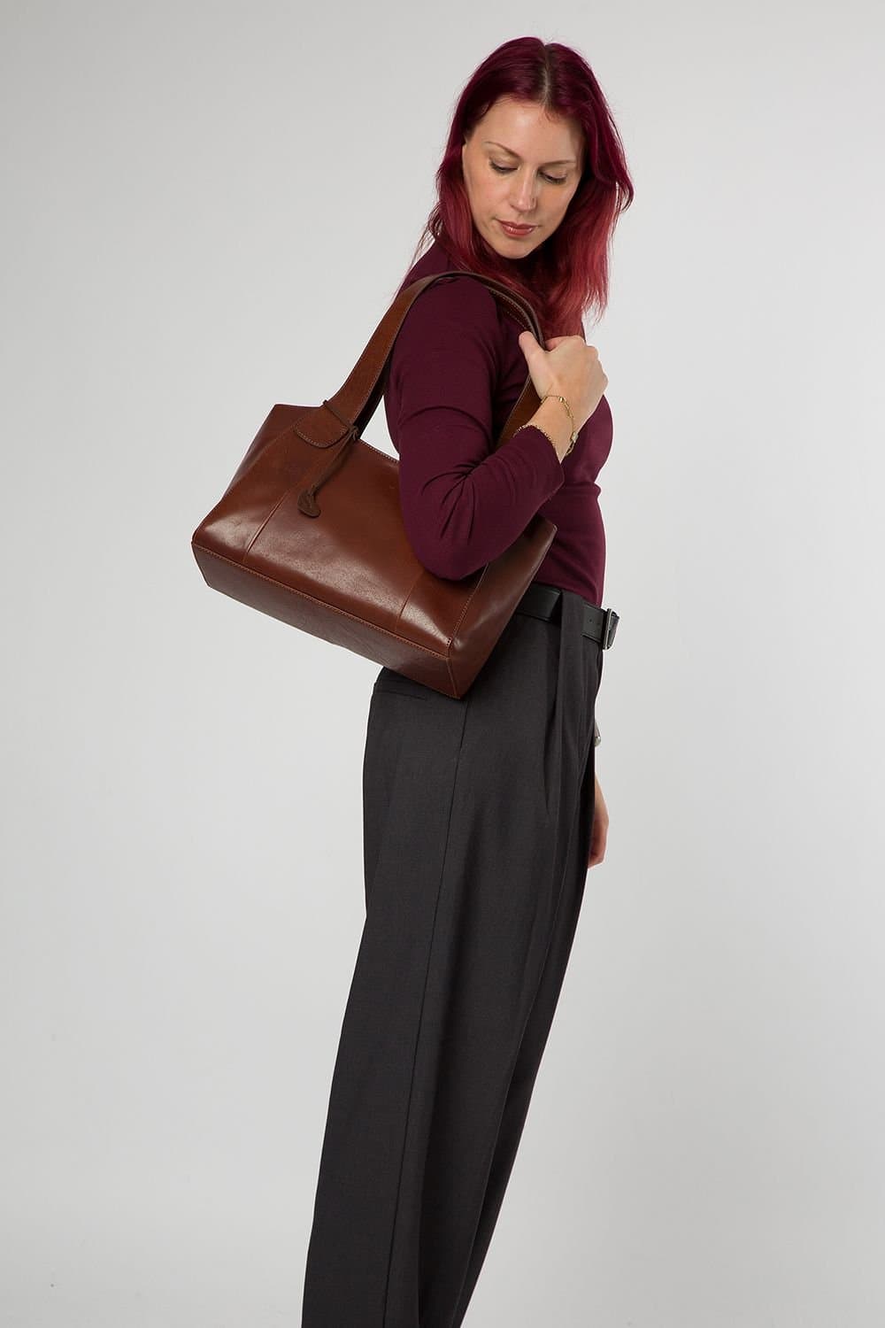 NiNa Amora NiNa Amora Women's 'Contessa' Leather Handbag in Brown