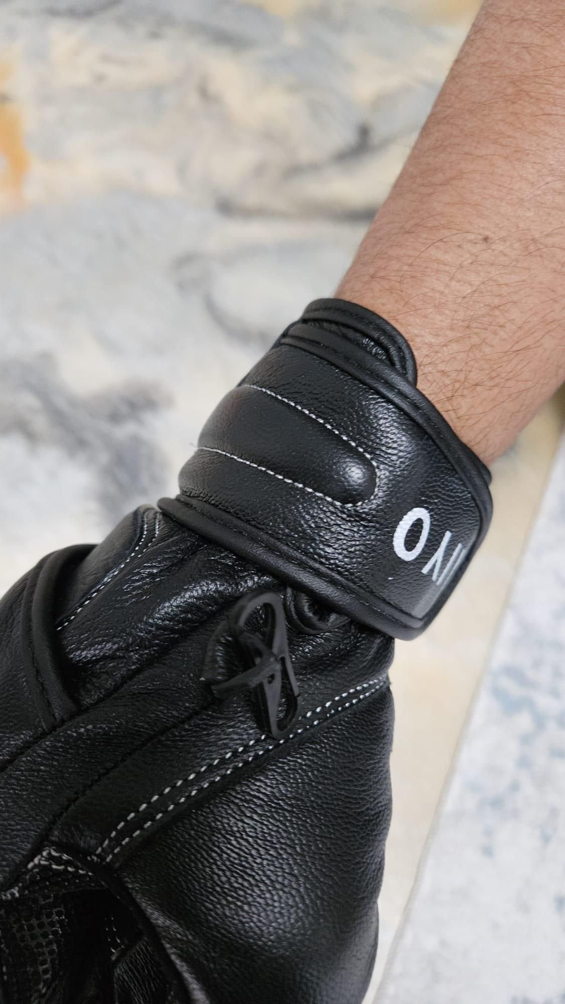 AIYO AIYO Men's Full Finger Motorcycle Gloves in Black - 4