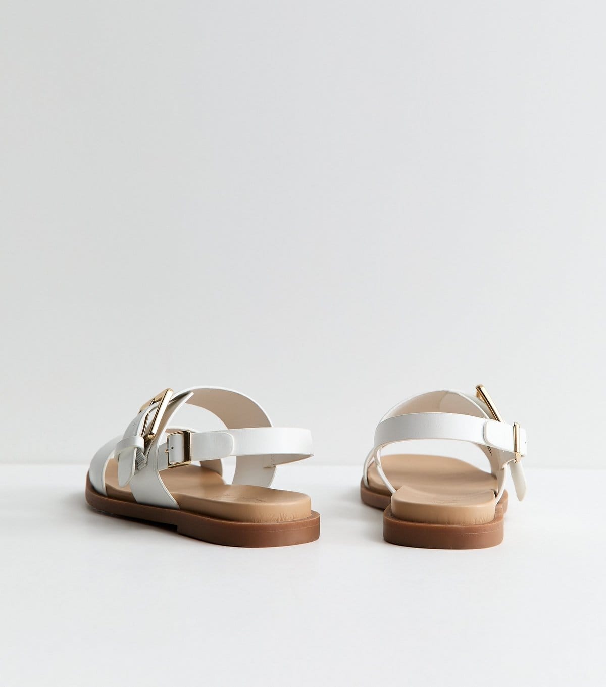 New Look Women's Wide Fit White Faux Leather Flat Slingback Sandals Vegan New Look - 4