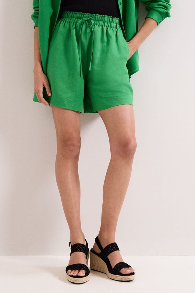 Phase Eight Phase Eight Women's Arnie Drawstring High Waisted Shorts in Emerald - 3