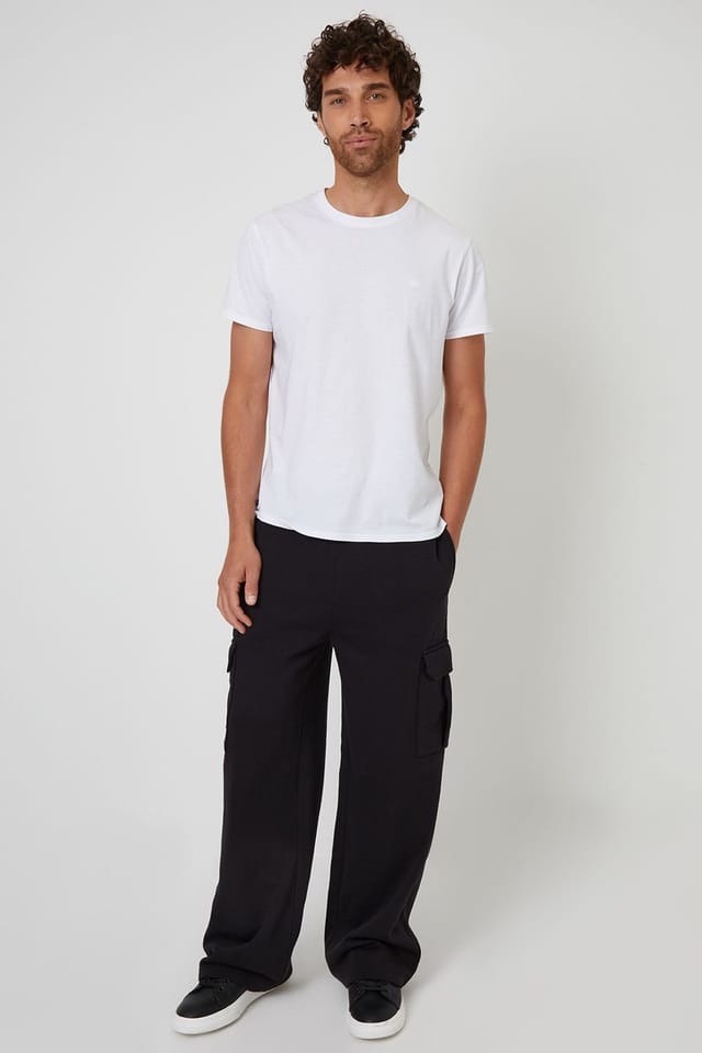 Threadbare Threadbare Men's Wide Leg Cargo Joggers in Black - 3