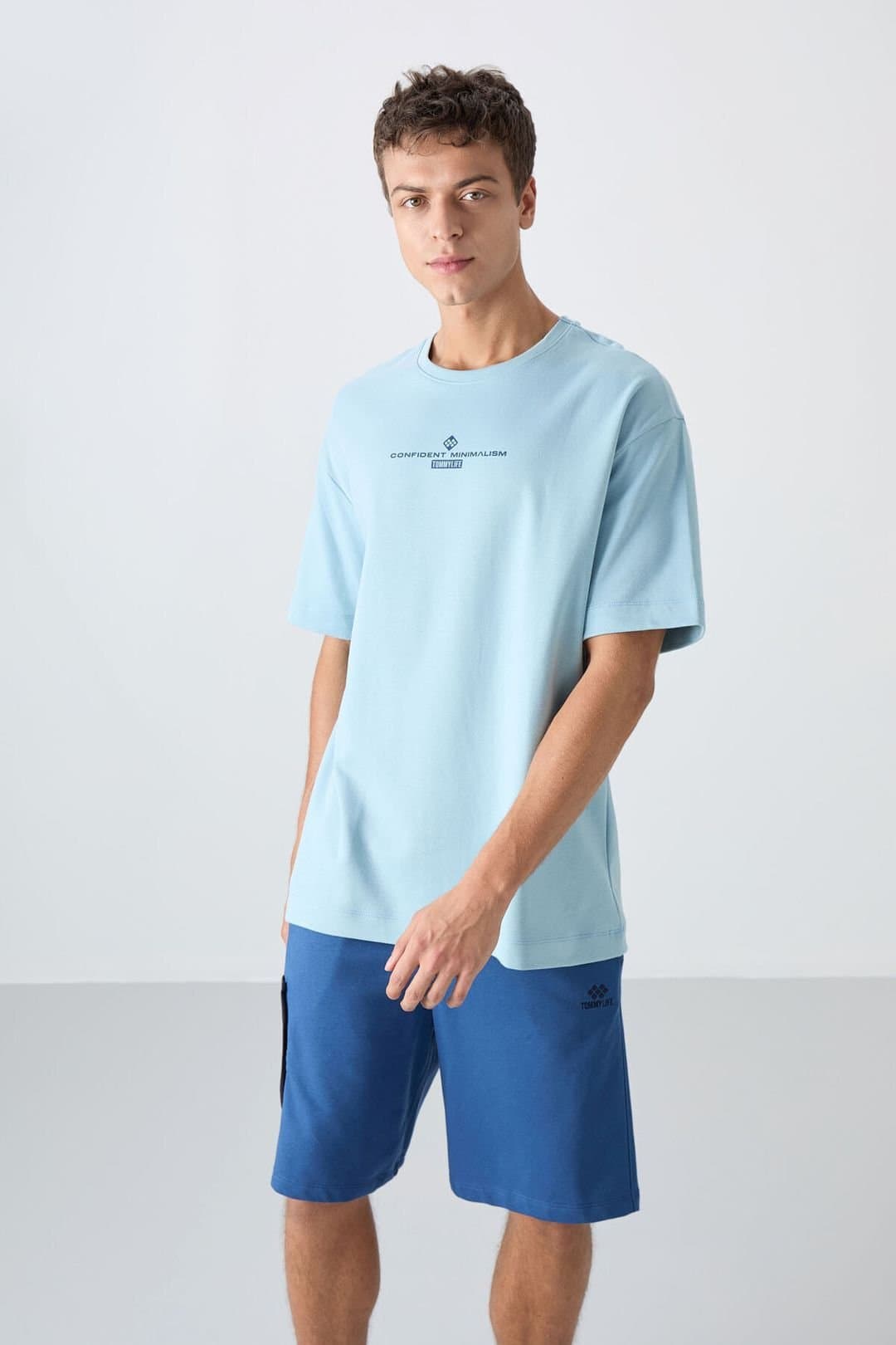 Tommy Life Tommy Life Men's Oversized Cotton Blend Crew Neck T-shirt in Baby Blue