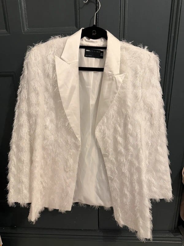 ASOS Design White Feather Texture Blazer Size 10