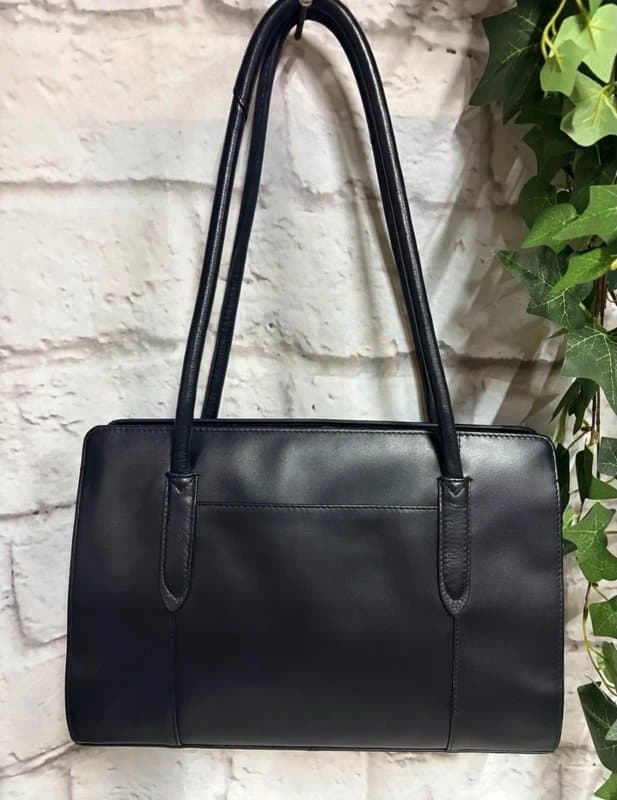 Radley Radley “Liverpool Street” Leather Black Tote bag, Hardly Used!