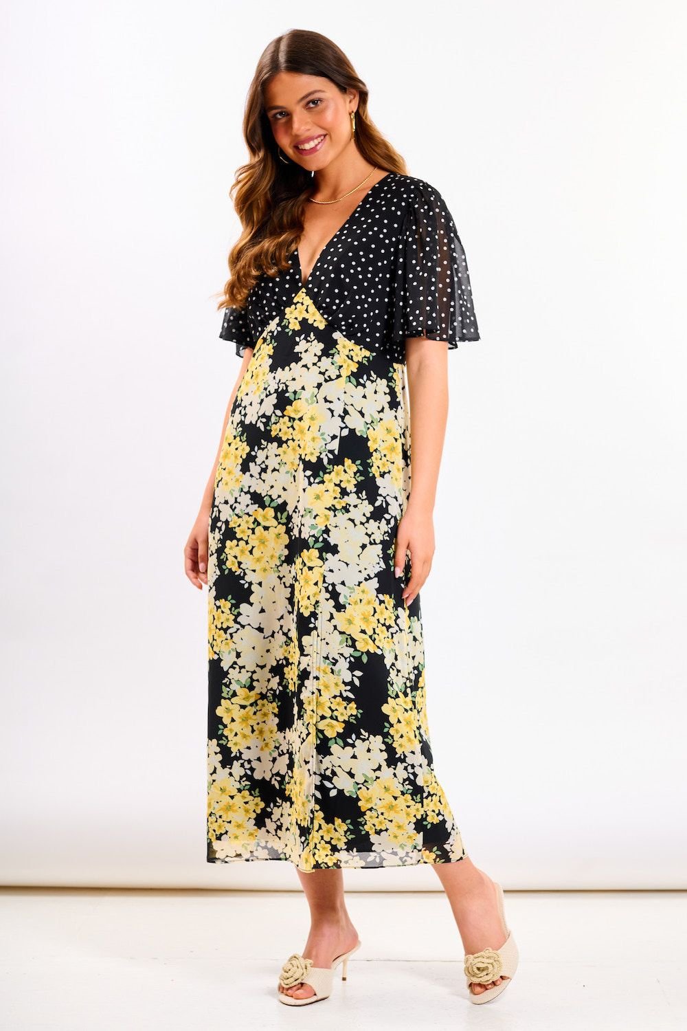 Needs No Label Needs No Label Women's Yellow Floral Flutter Sleeve Midi Dress - 2