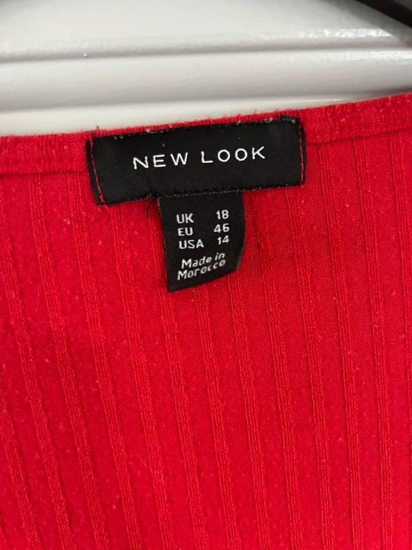 New Look New Look ruched crop red top. - 1