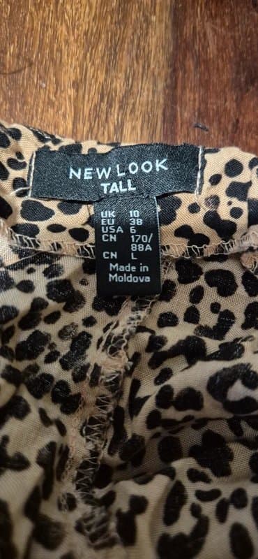 New Look Leopard print shorts