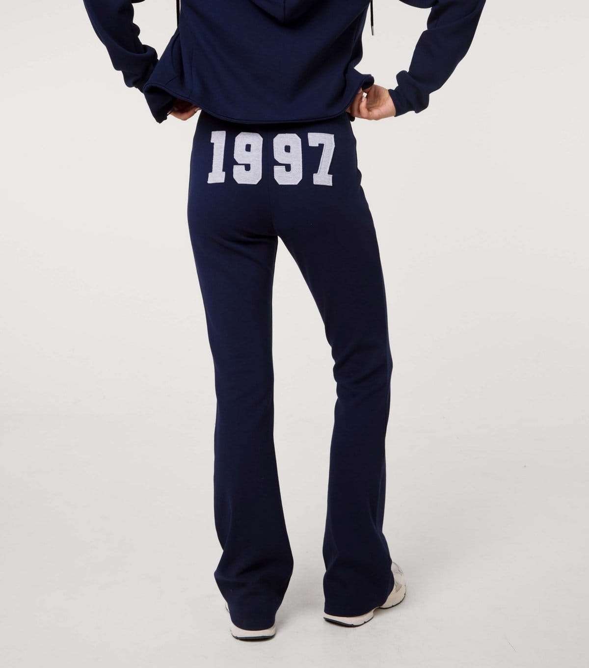 Pink Vanilla Women's Navy 1997 Embroidered Pin Tuck Flared Trousers Pink Vanilla New Look - 4