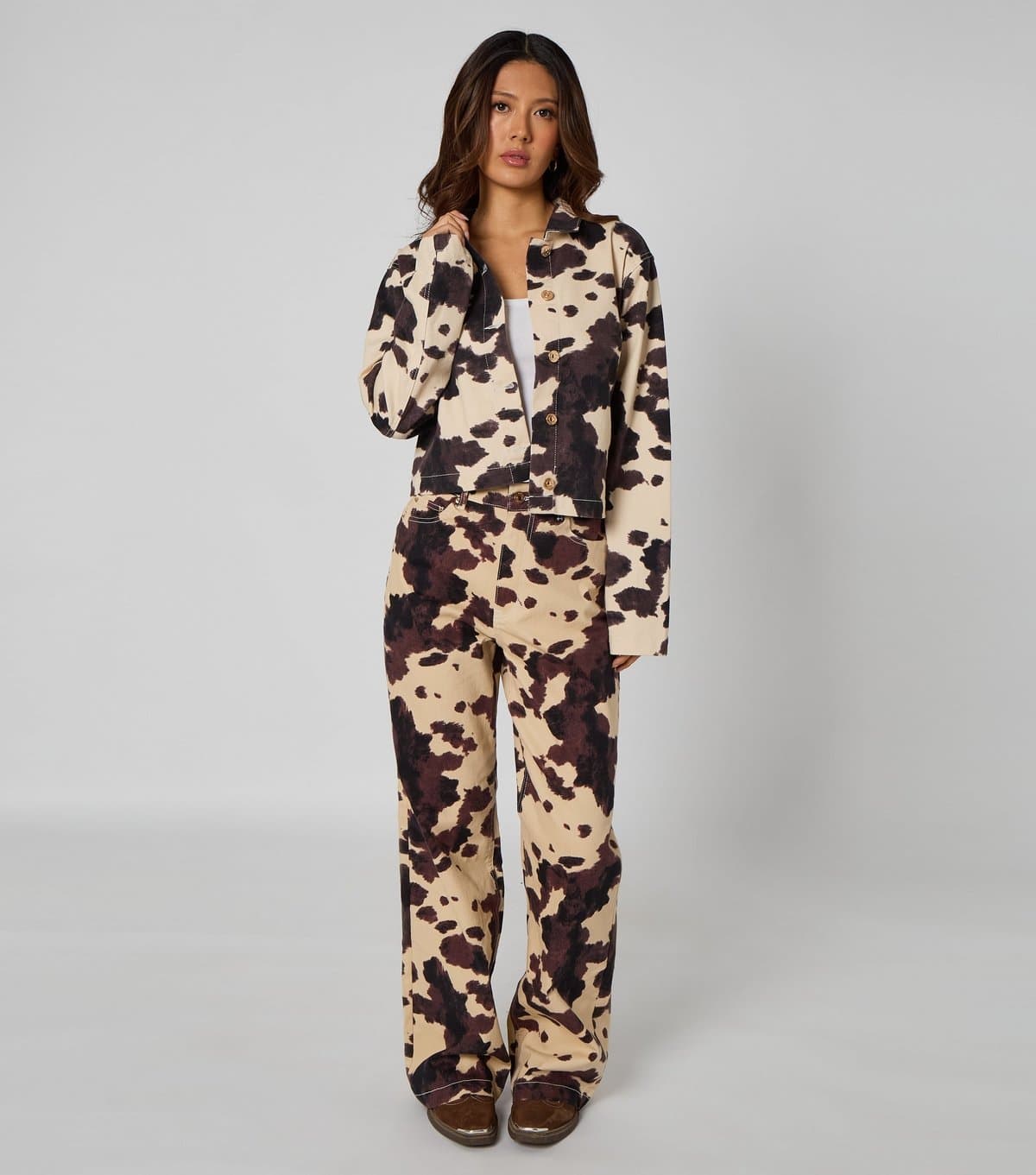 Urban Bliss Women's Cream Cow Print Jacket Urban Bliss New Look