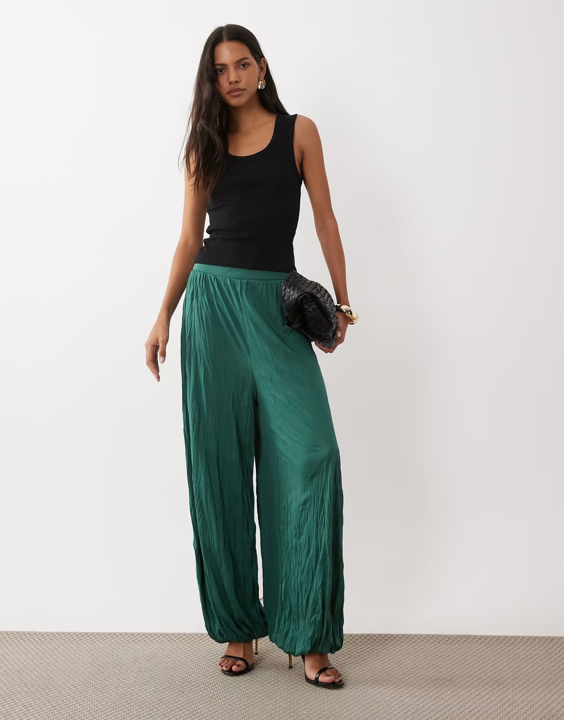ASOS ASOS DESIGN co-ord crinkle balloon trousers in green