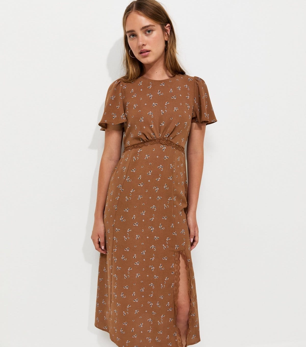 New Look Women's Brown Floral Print Lace Trim Flared Sleeve Midi Dress New Look - 1