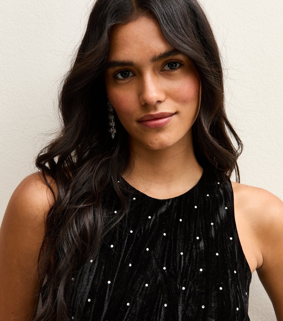 New Look Women's Black Diamante Embellished Velvet Mini Dress New Look - 3