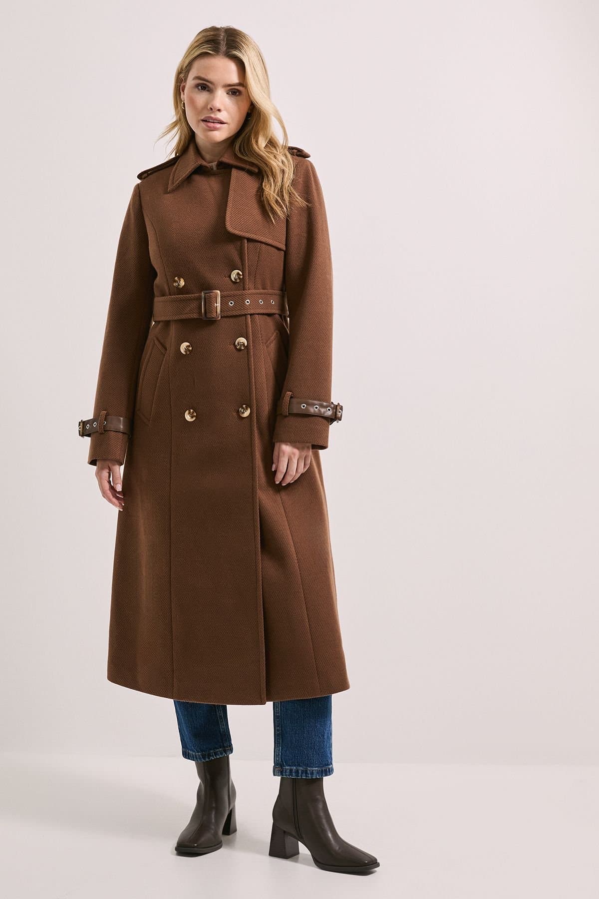 Dorothy Perkins Dorothy Perkins Women's Cuff Detail Buttoned Longline Coat in Chocolate