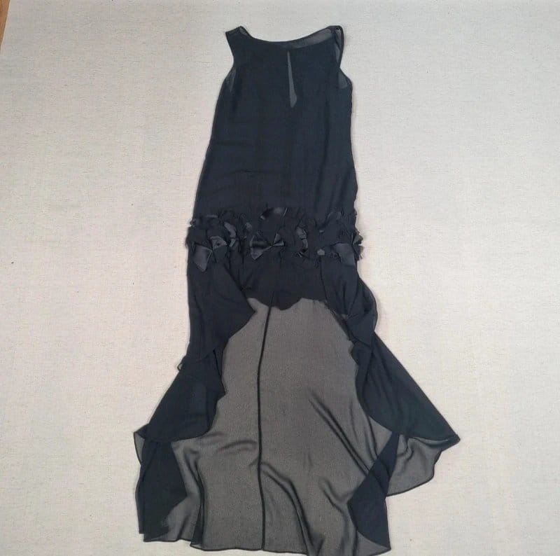 Coast Coast - Black Chiffon High-Low Evening Gown with Floral Appliqué Detail - Size 12 - 1
