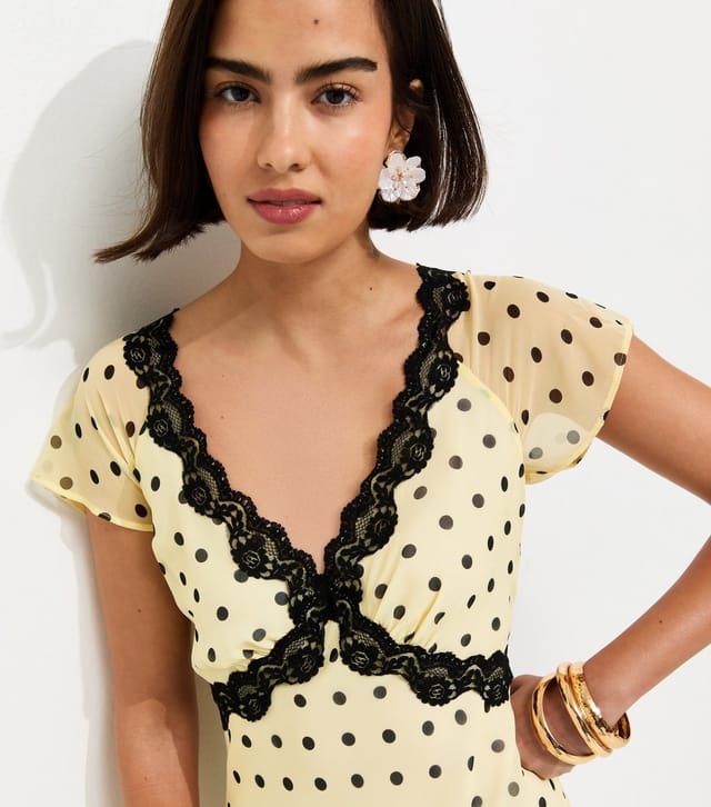 New Look Women's Yellow Spot Print Chiffon Lace Trim Cap Sleeve Midi Dress New Look - 2