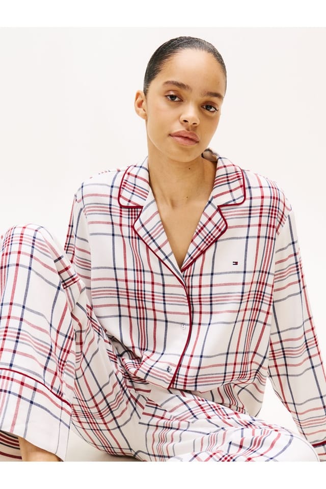 Tommy Hilfiger Tommy Hilfiger Women's Ess. Sleep Gift LS Flannel Shirt Set w. Slipper City Plaid/Ivory - 2