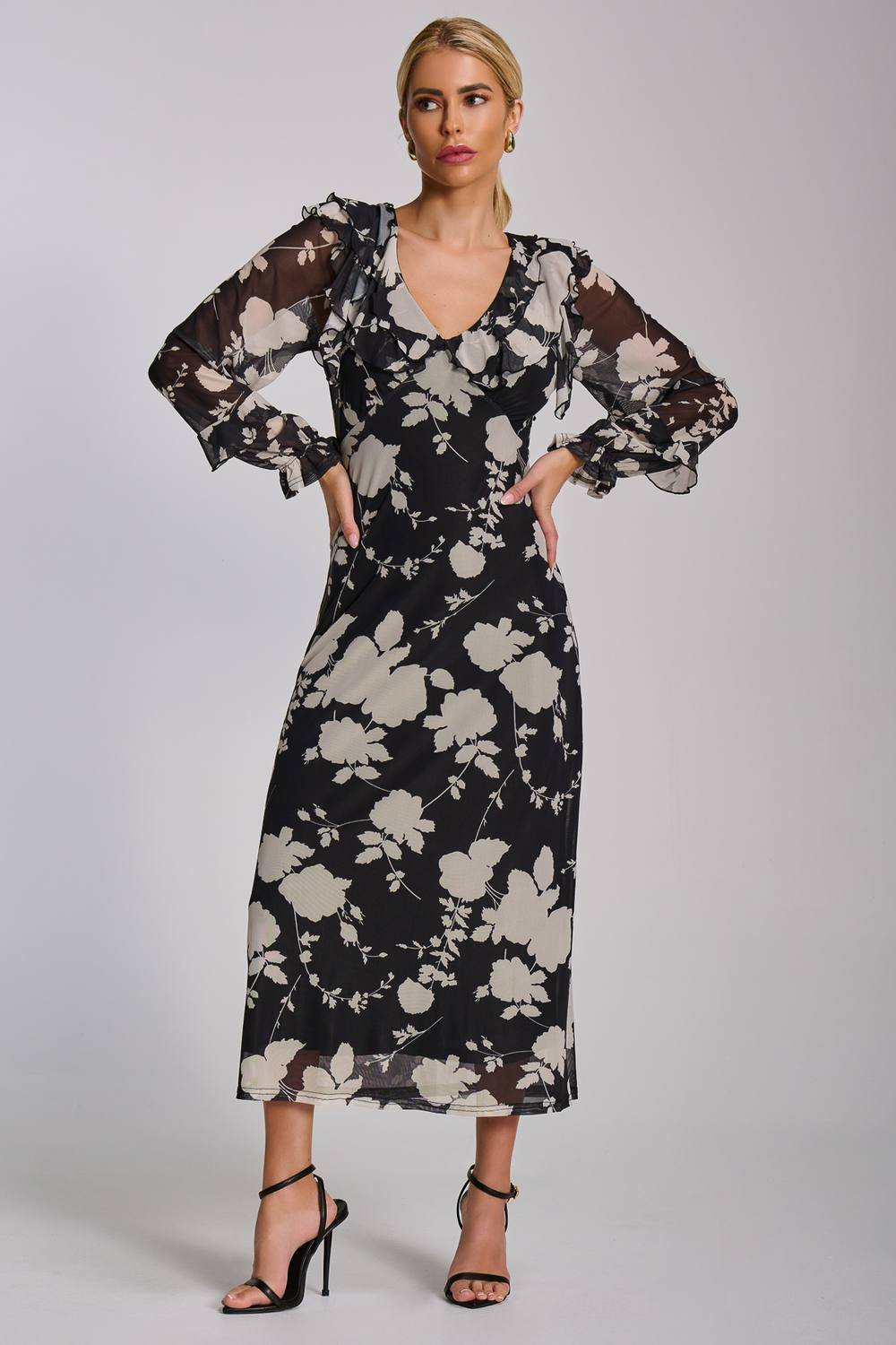 Jolie Moi Jolie Moi Women's Ruffle V Neck Long Sleeve Mesh Maxi Dress in Black - 4