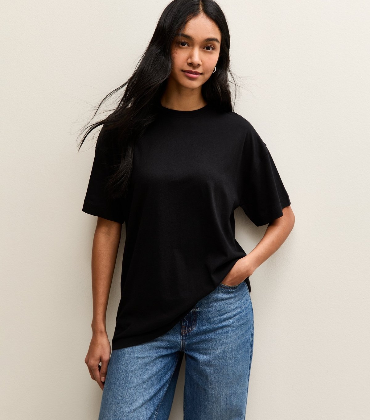 New Look Women's Black Oversized T-Shirt New Look - 2