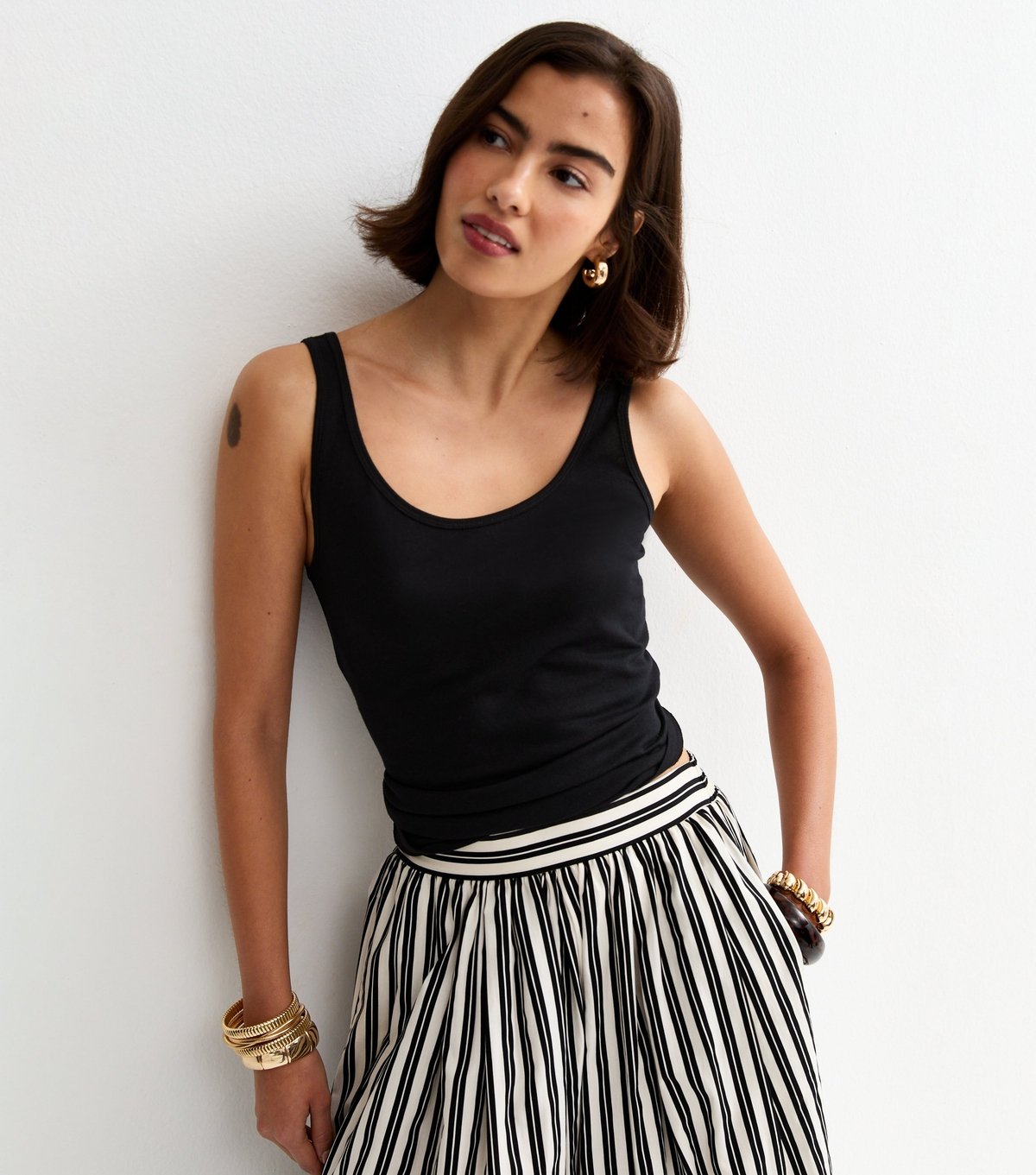 New Look Women's Black Cotton Scoop Neck Vest New Look - 2