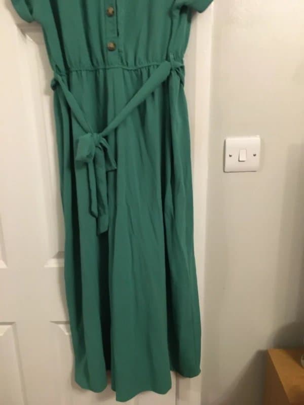 New Look Lovely green belted, wide leg crop jumpsuit