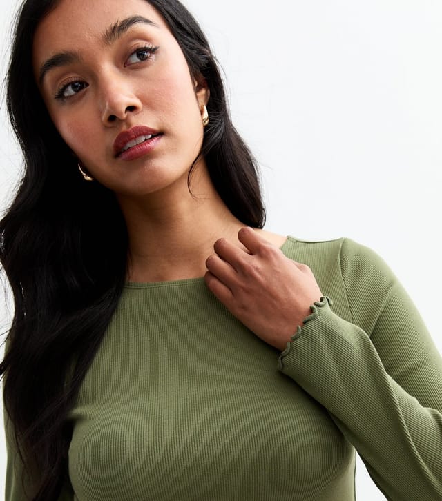New Look Women's Khaki Ribbed Crew Neck Long Sleeved Top New Look - 2