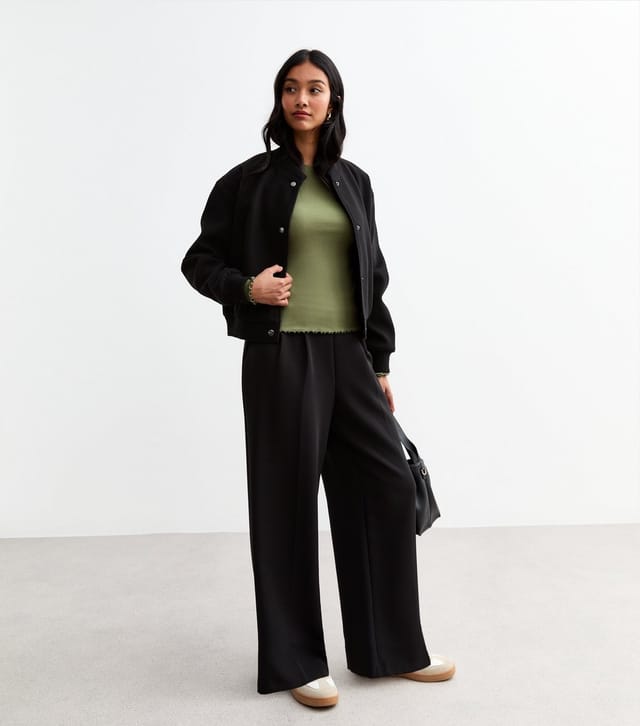 New Look Women's Khaki Ribbed Crew Neck Long Sleeved Top New Look - 3