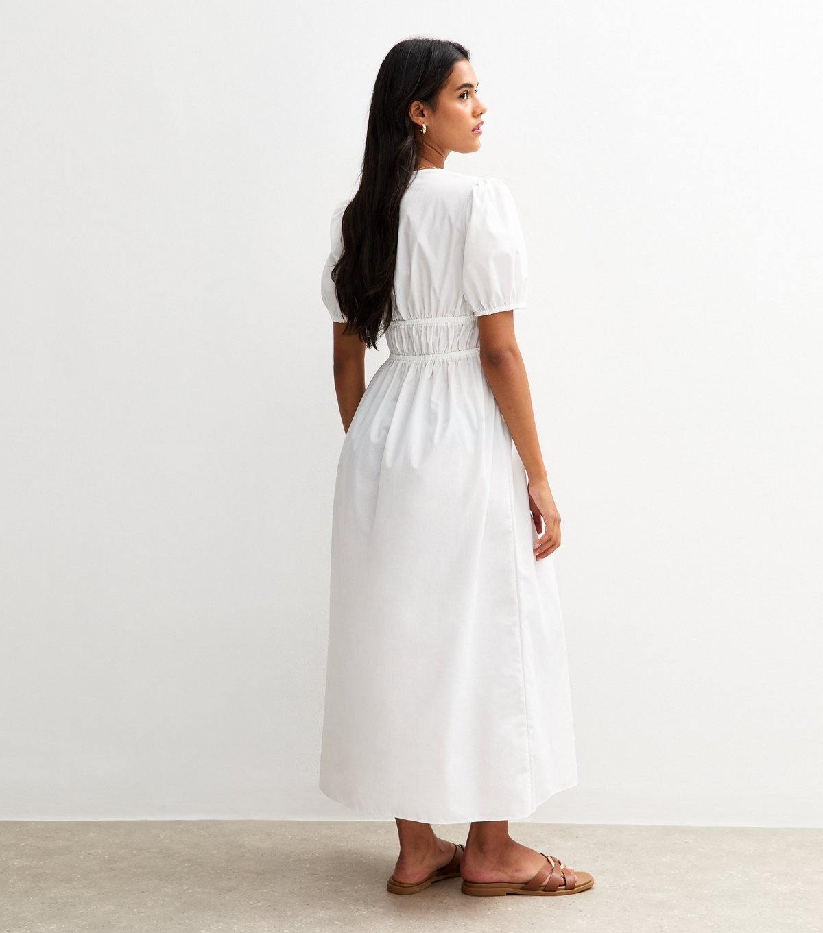 New Look Women's White V Neck Shirred Bodice Bow Front Midi Dress New Look - 4