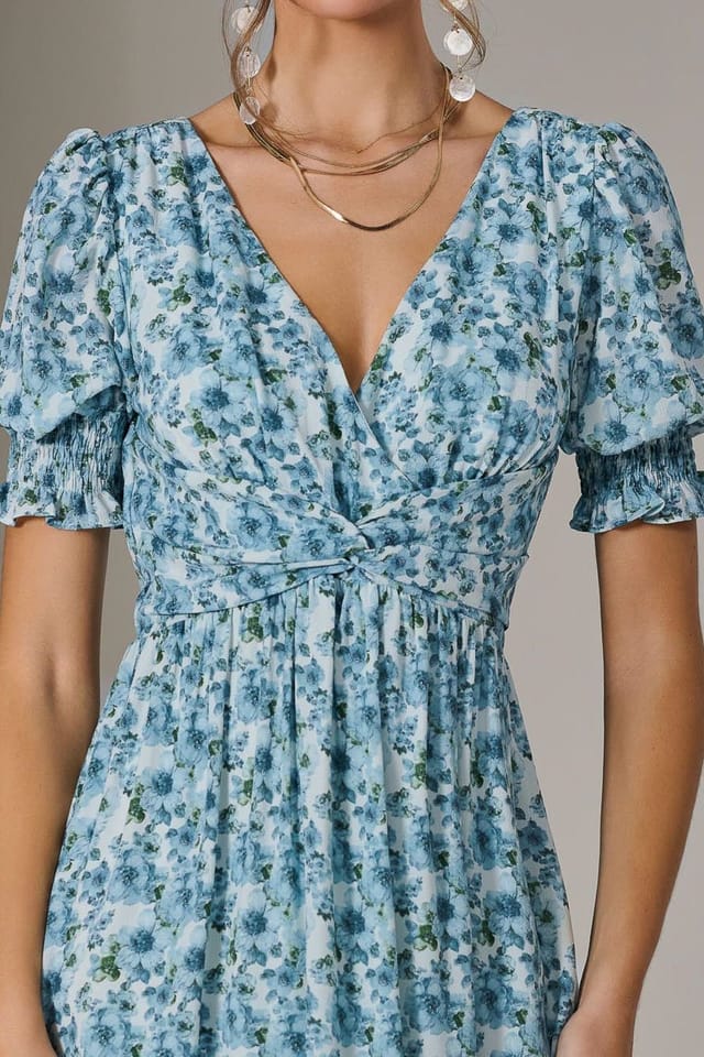 Jolie Moi Jolie Moi Women's Puff Sleeve Midi Dress in Light Blue - 3