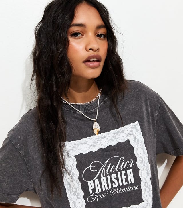 New Look Women's Dark Grey Cotton Atelier Parisien Oversized T-Shirt New Look - 2