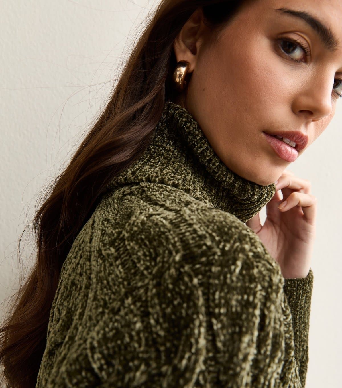 New Look Women's Light Khaki Chenille Cable Knit Roll Neck Jumper New Look