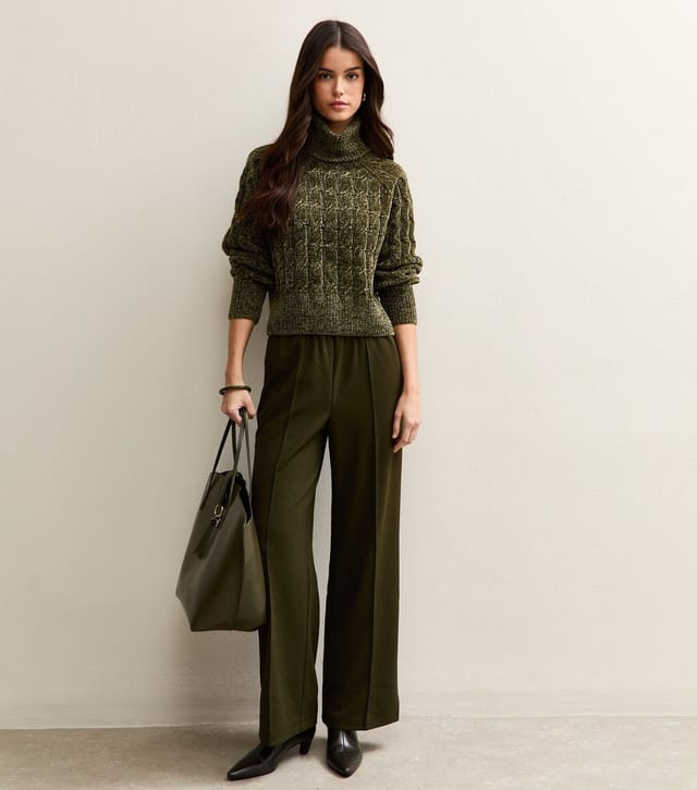 New Look Women's Light Khaki Chenille Cable Knit Roll Neck Jumper New Look - 3