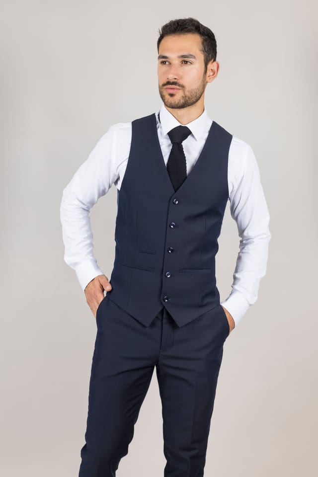 Paul Andrew Paul Andrew Men's Parker Tailored Fit Waistcoat in Navy - 3