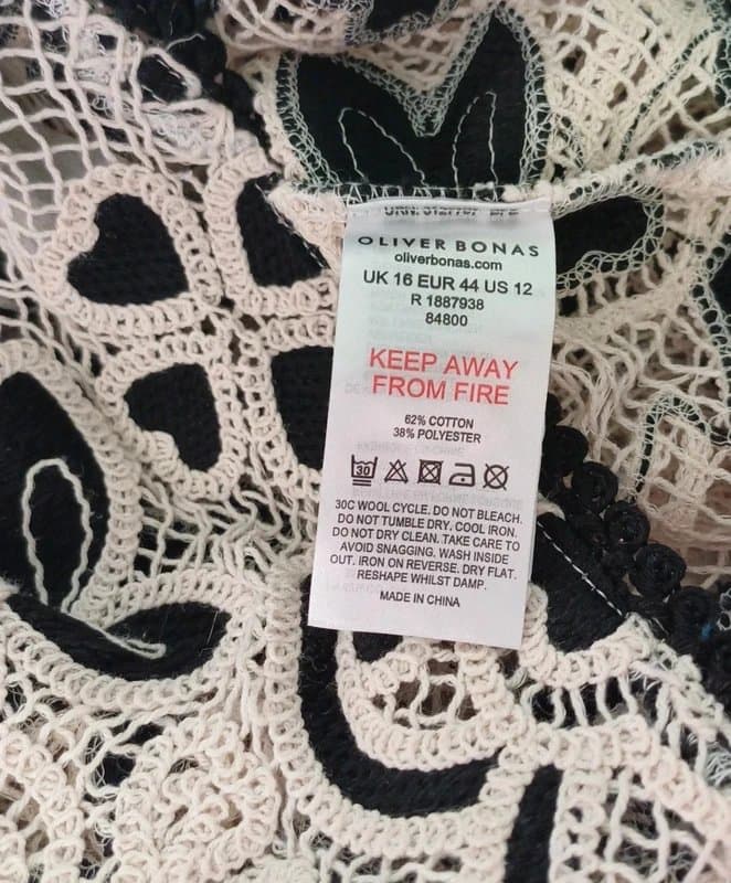 Oliver Bonas Oliver Bonas Cream Black Crochet Button Up Waistcoat - size 16