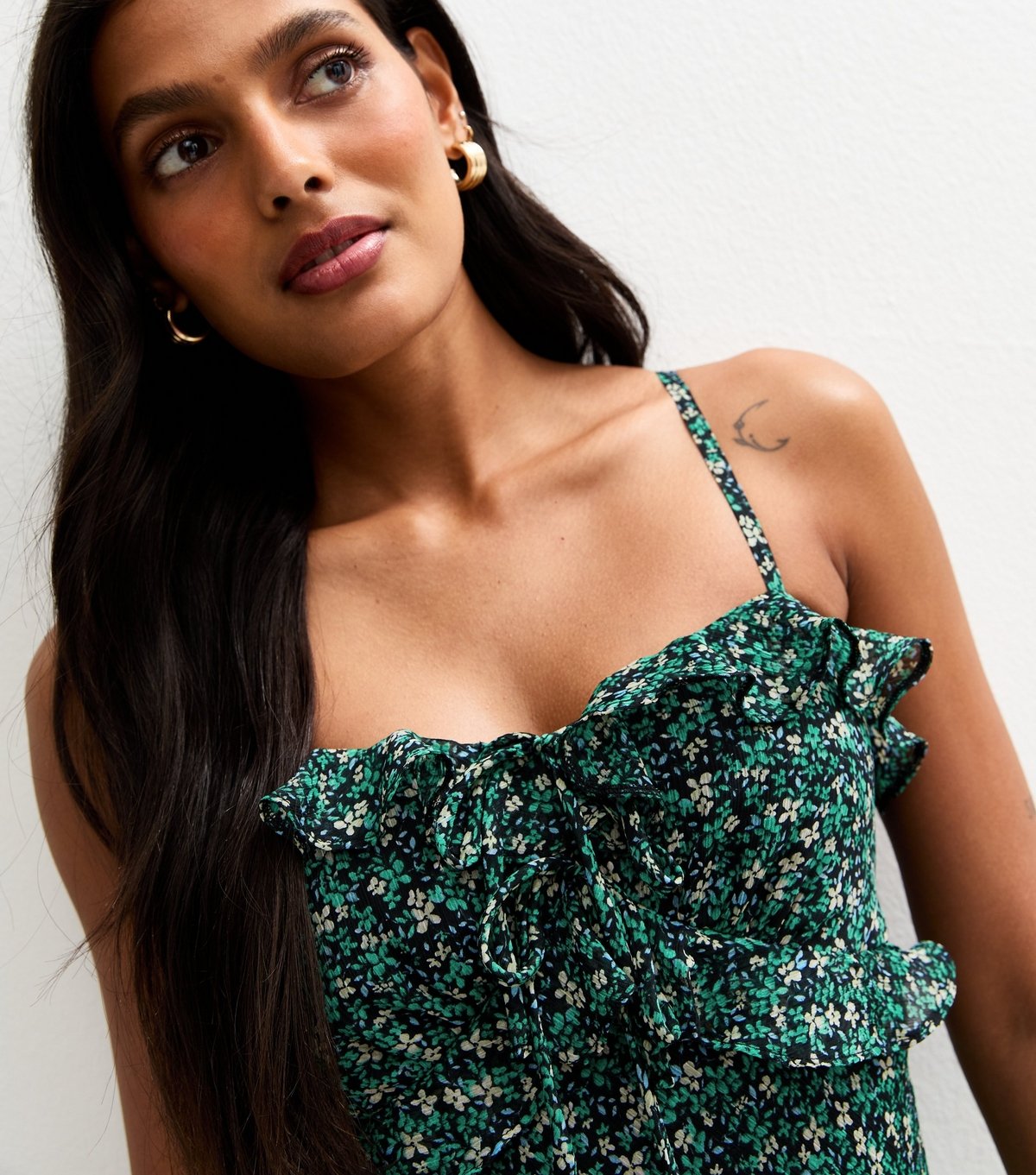 New Look Women's Green Chiffon Floral Print Strappy Mini Dress New Look - 2