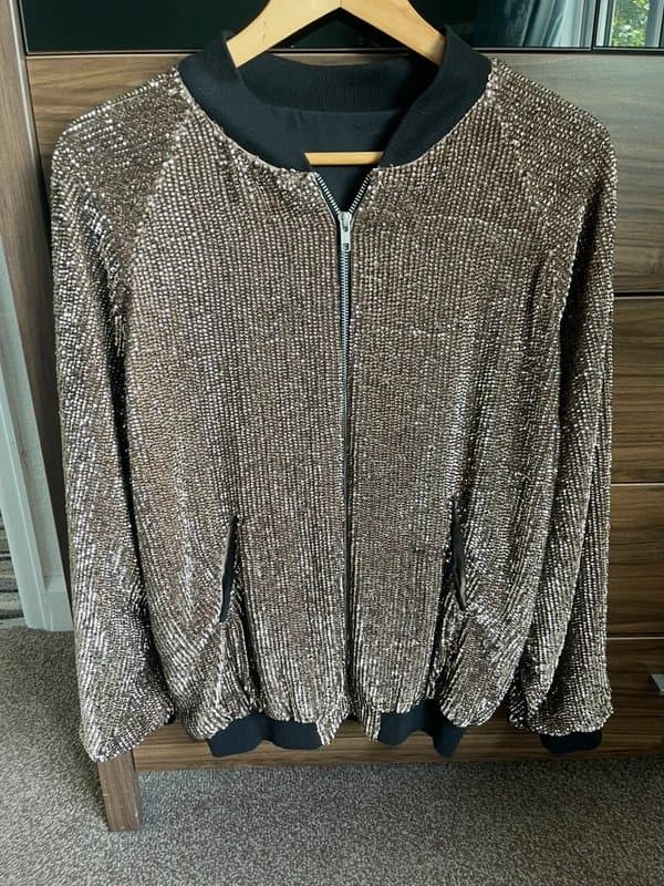 ASOS ASOS festival sequin bomber jacket gold size 12/14