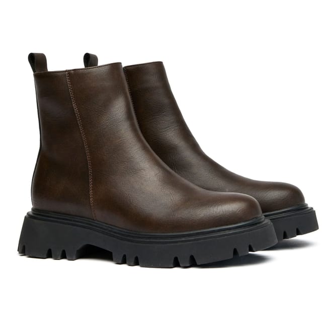 V.GAN V.GAN Women's Cameo Ankle Boots in Brown - 2