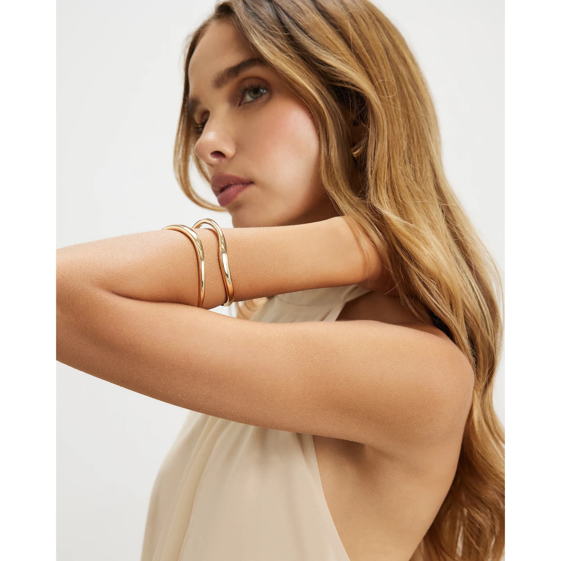 River Island River Island Womens Gold Open Wave Arm Cuff