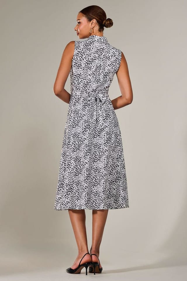 Jolie Moi Jolie Moi Women's Button Sleeveless Midi Dress in Off-White - 2
