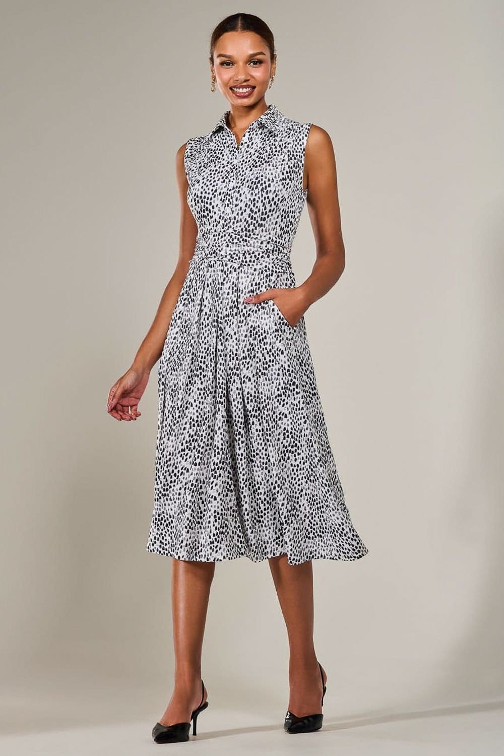 Jolie Moi Jolie Moi Women's Button Sleeveless Midi Dress in Off-White - 4
