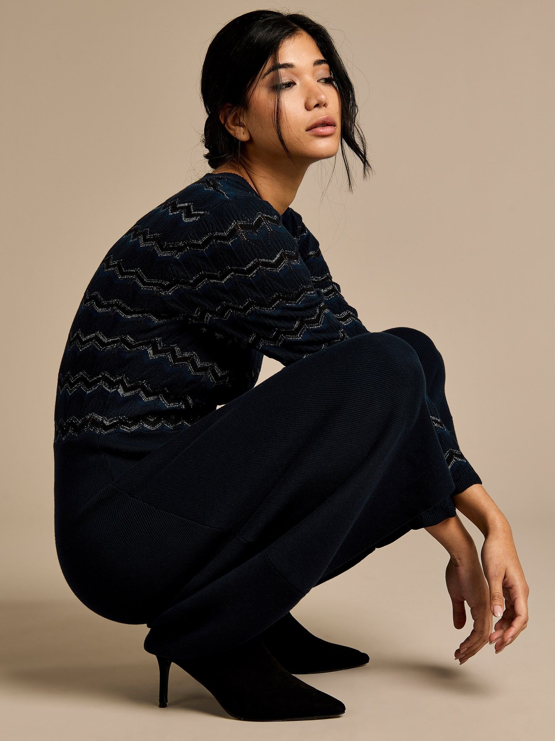 GWD by GEORGE W. DAVIES GWD by GEORGE W. DAVIES Women's GWD Mia Navy Knitted Midi Dress - 4