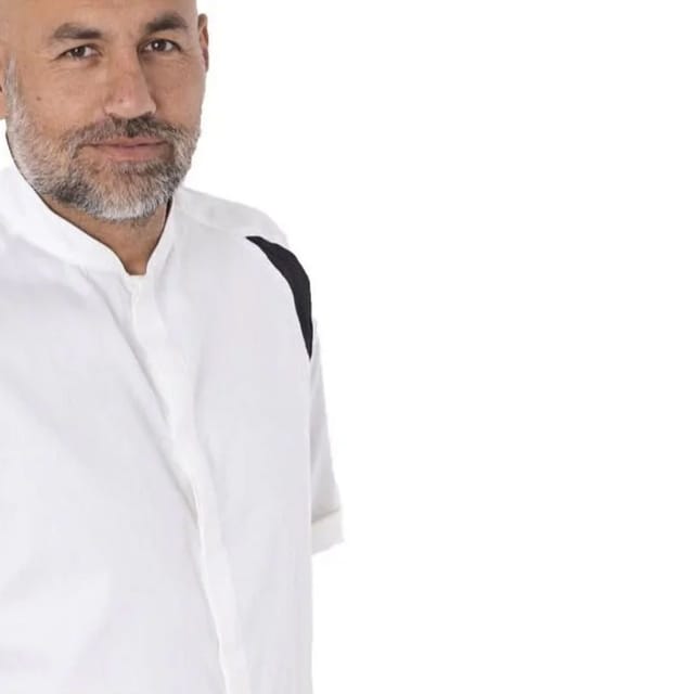 Le Chef Le Chef Men's Single-Breasted Chef Jacket in White - 2