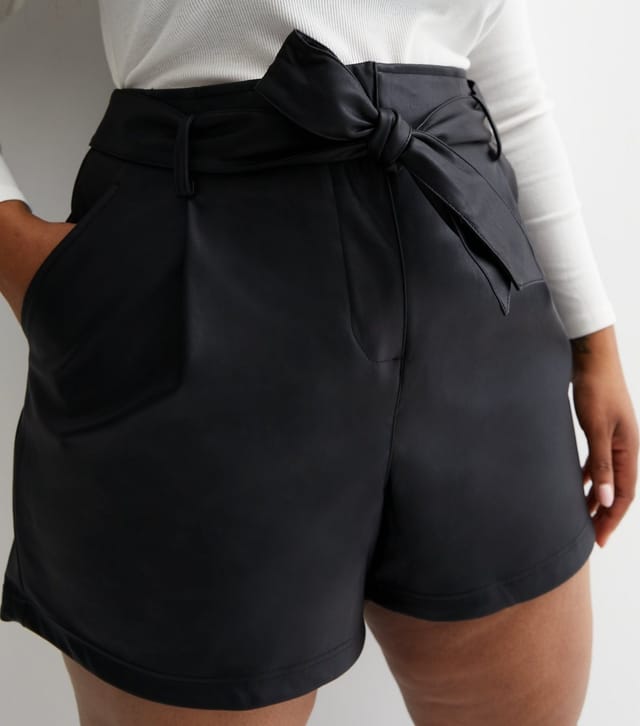 New Look Women's Plus Size Black Leather-Look Belted Shorts Curves New Look - 2