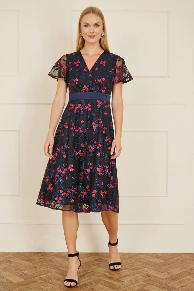 Yumi Yumi Women's Navy Embroidered Floral Mesh Wrap Midi Skater Dress - 2
