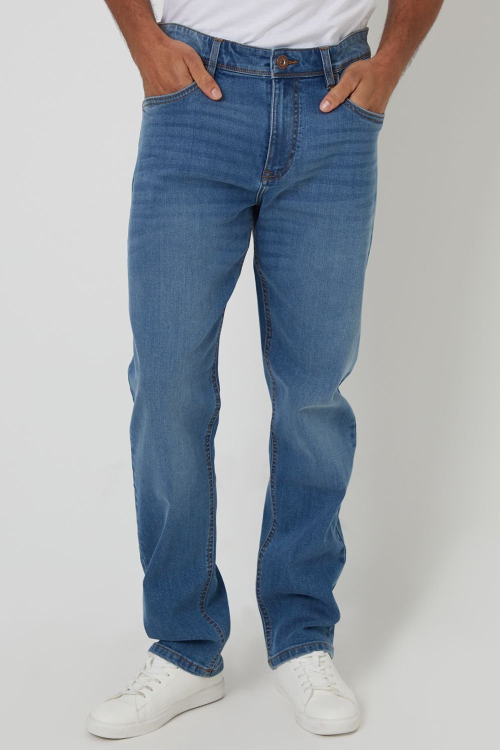 Threadbare Threadbare Men's 'Canterbury' Straight Fit Jeans With Stretch in Pale Blue - 3