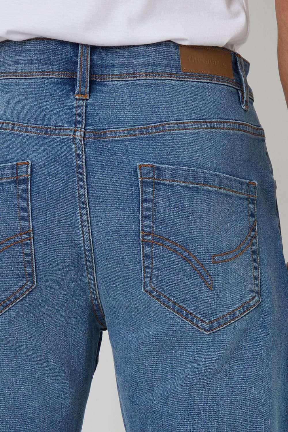 Threadbare Threadbare Men's 'Canterbury' Straight Fit Jeans With Stretch in Pale Blue - 4